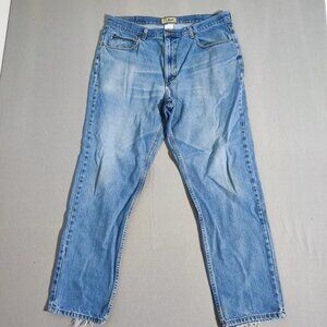L.L.Bean jeans man's size 38X32 medium washed denim blue classic fit straight